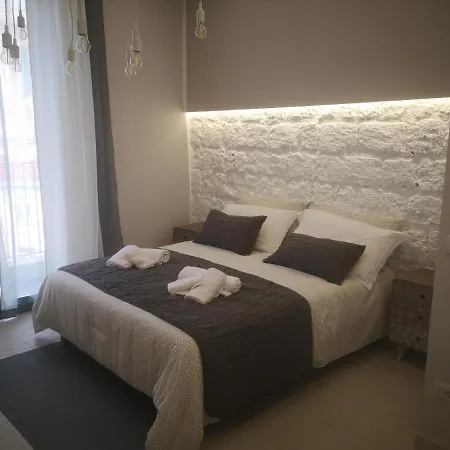 بيت ضيافة Spiderrooms نابولي